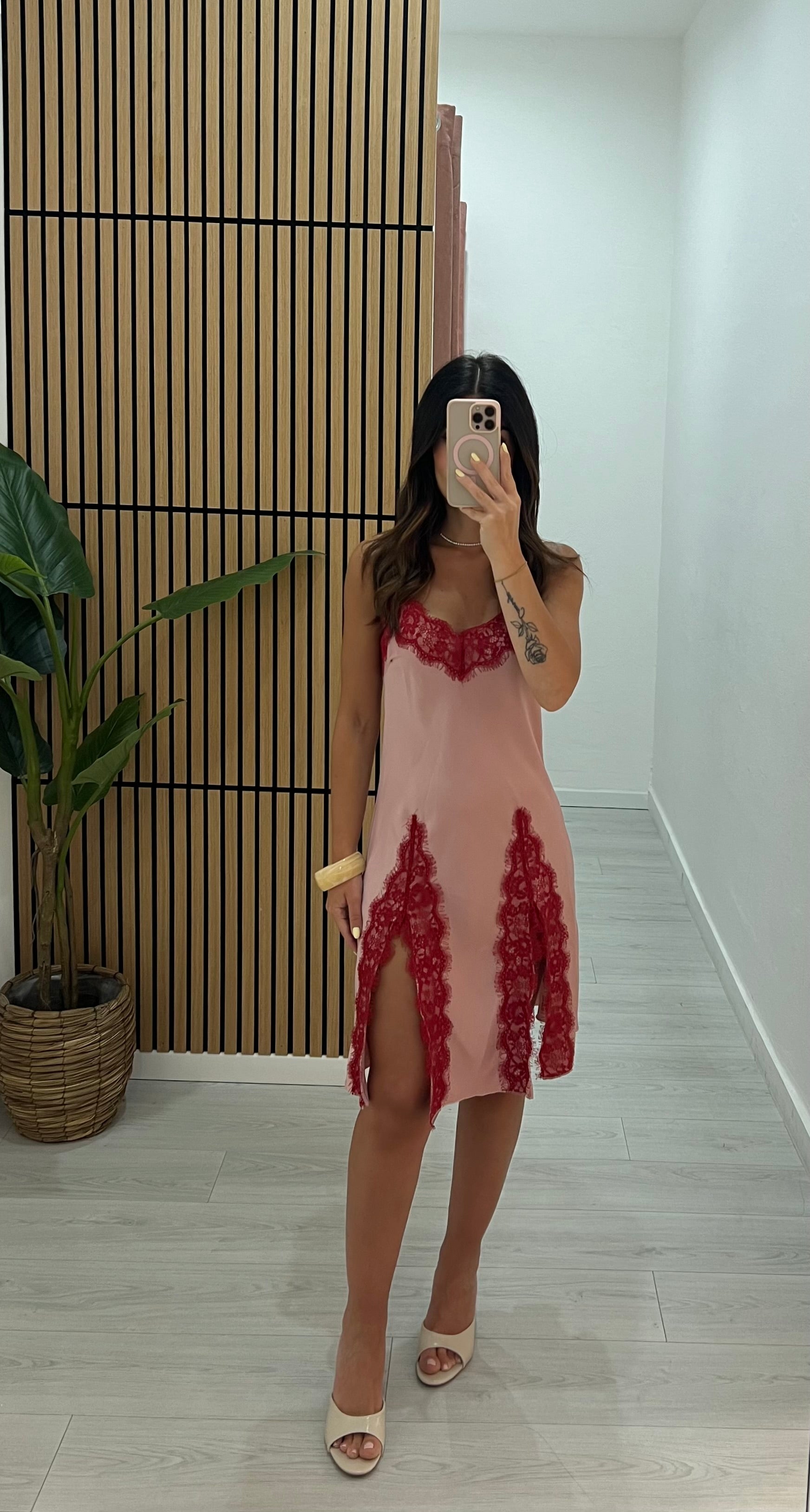 DRESS LINGERIE