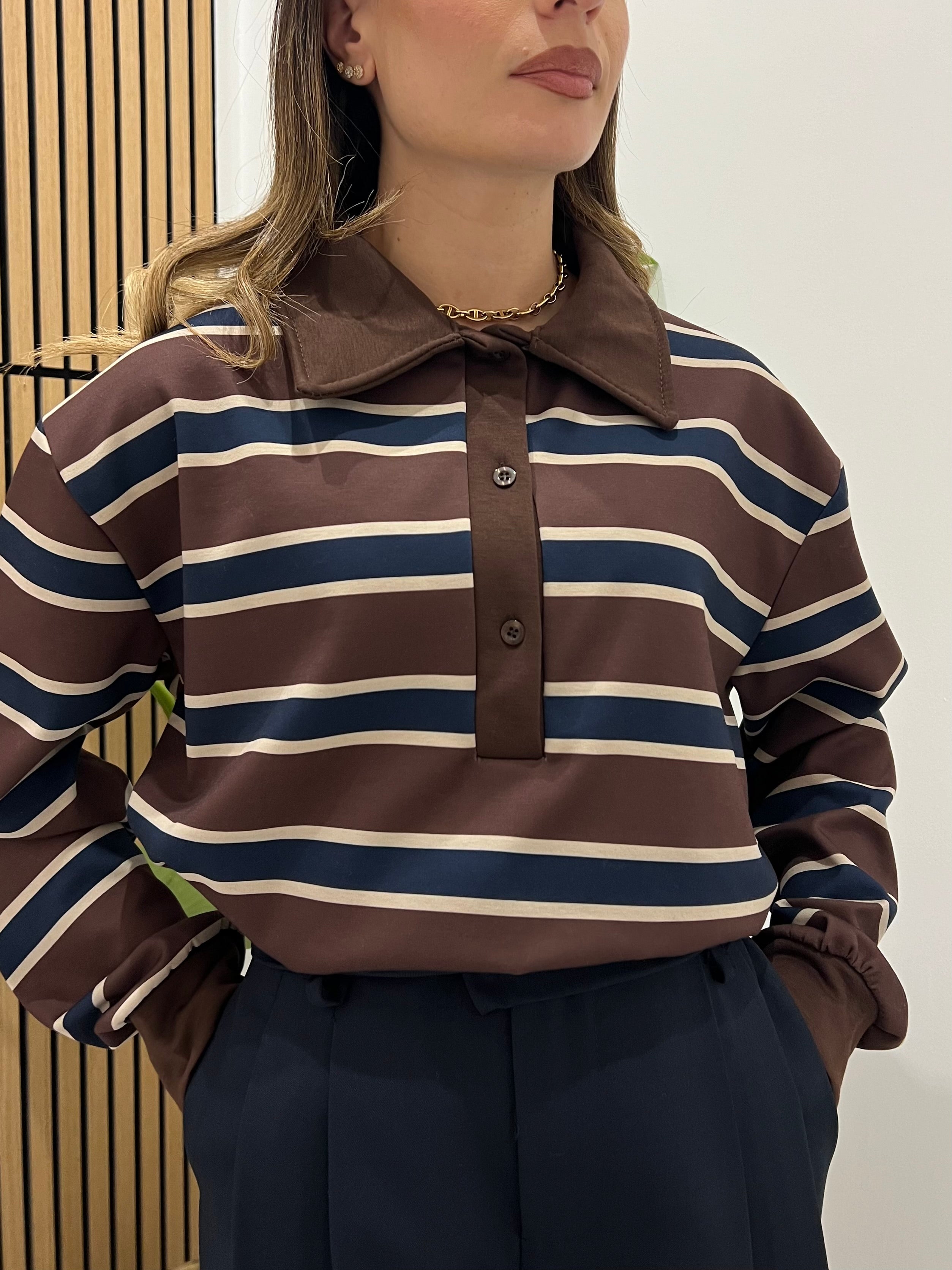 FELPA A RIGHE CON COLLETTO MARRONE/BLU