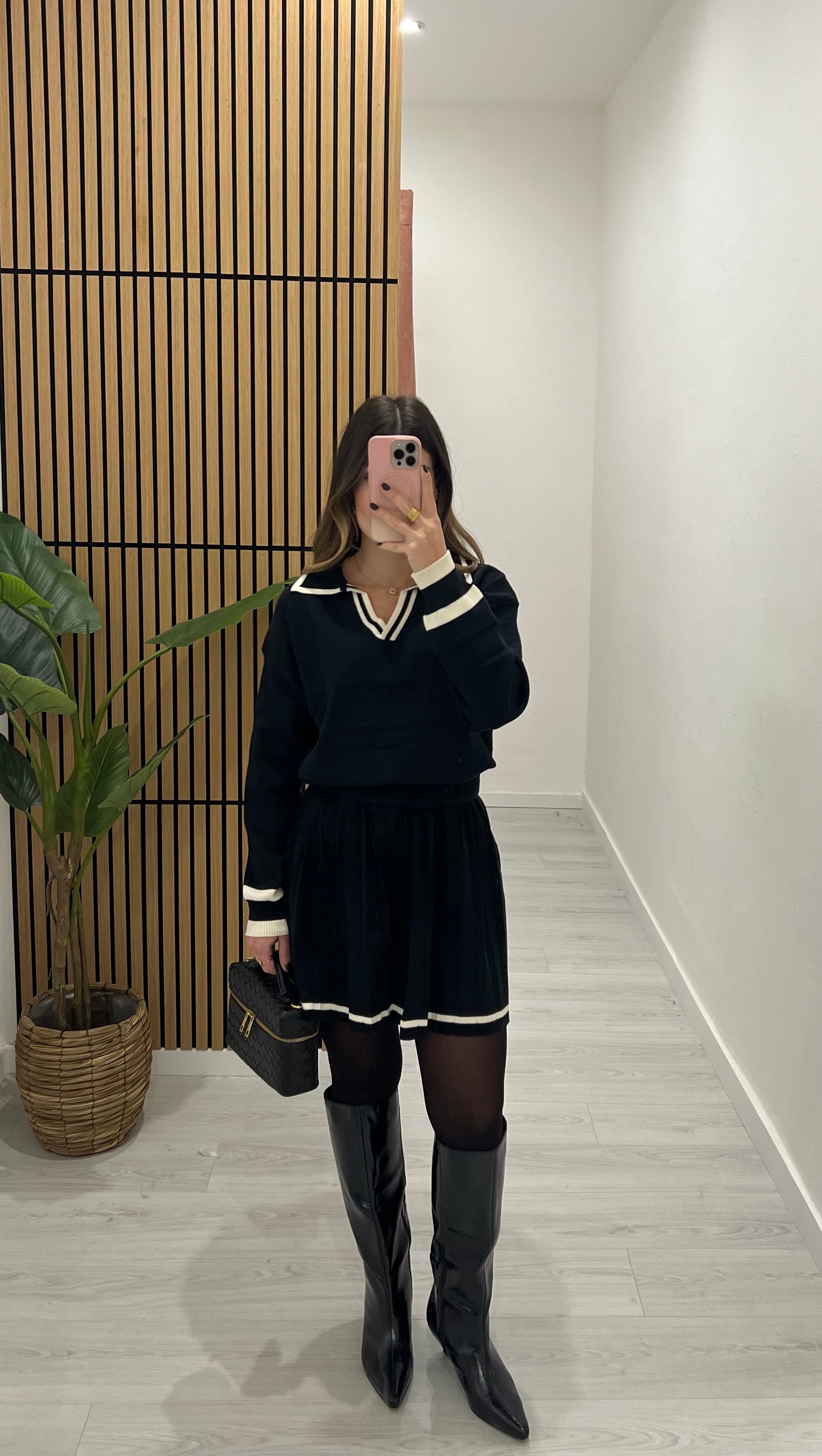 COORDINATO CON GONNA NERO