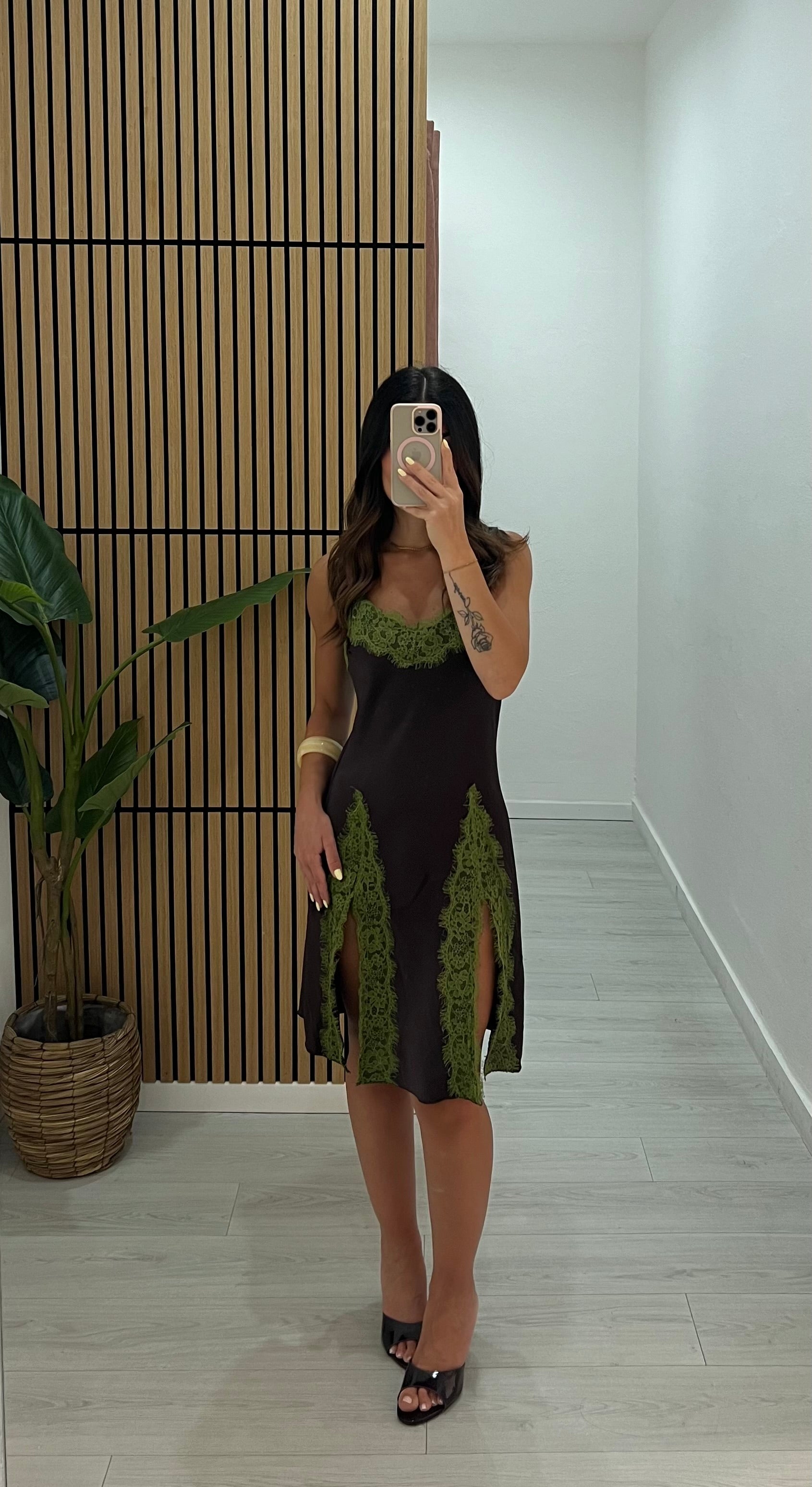 DRESS LINGERIE