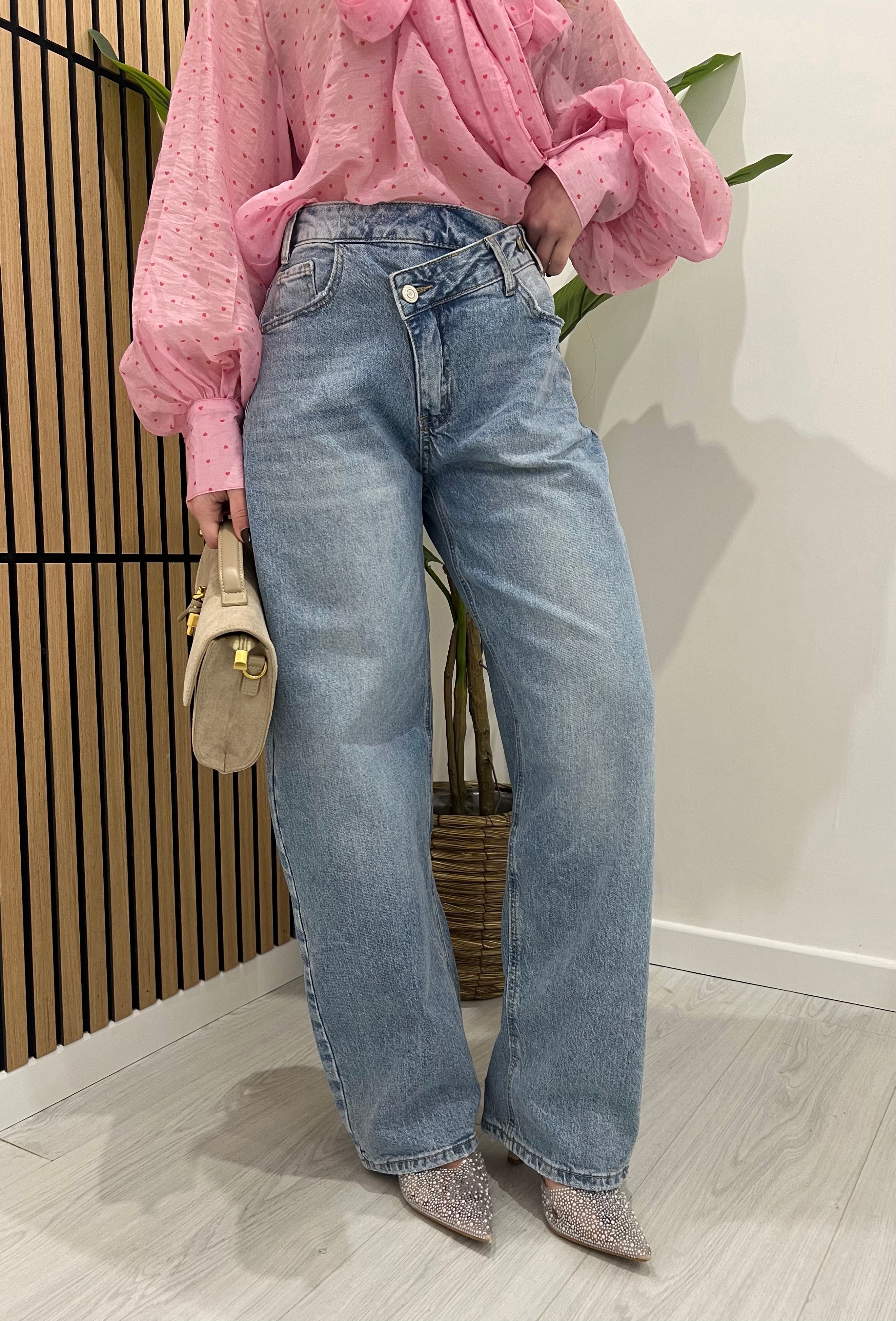 JEANS BAGGY TRASVERSALE CHIARO